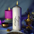 Vindecare Emotionala – Lumanare Talisman cu Sigilii Runice pentru Echilibru Emotional, Eliberare Interioara, Calm si Armonizare Energetica – Giovani Tarot