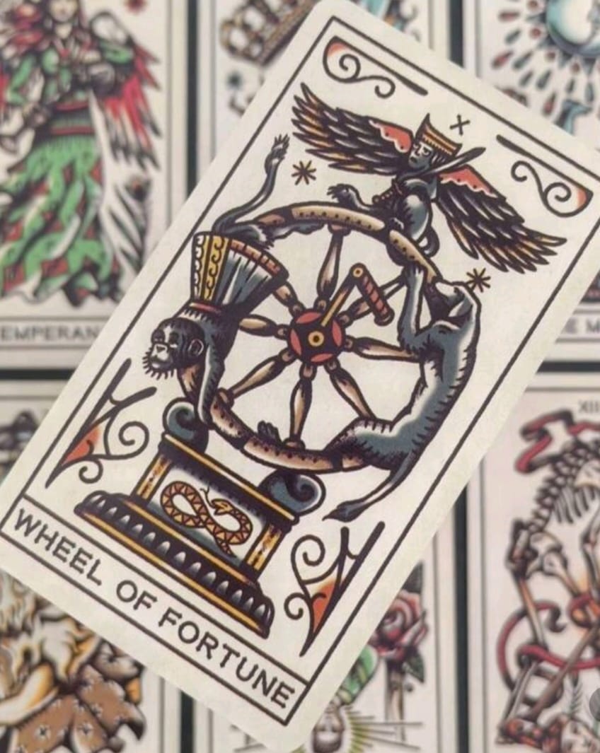 Carti Tarot Tattoo – deck modern cu simbolistica traditionala pentru divinatie, intuitie si ghidare spirituala
