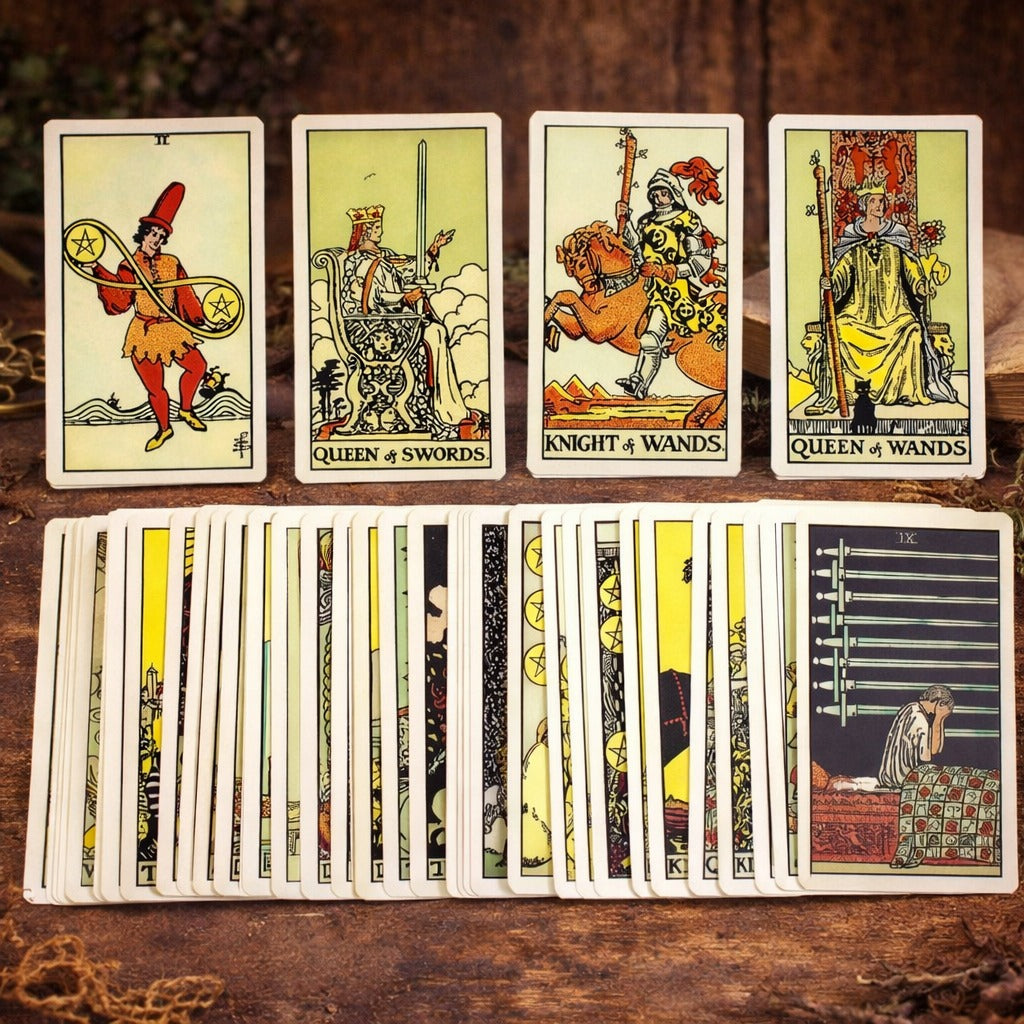 Carti Tarot Vintage – pachet clasic cu aspect vechi pentru divinatie, intuitie si tarot traditional