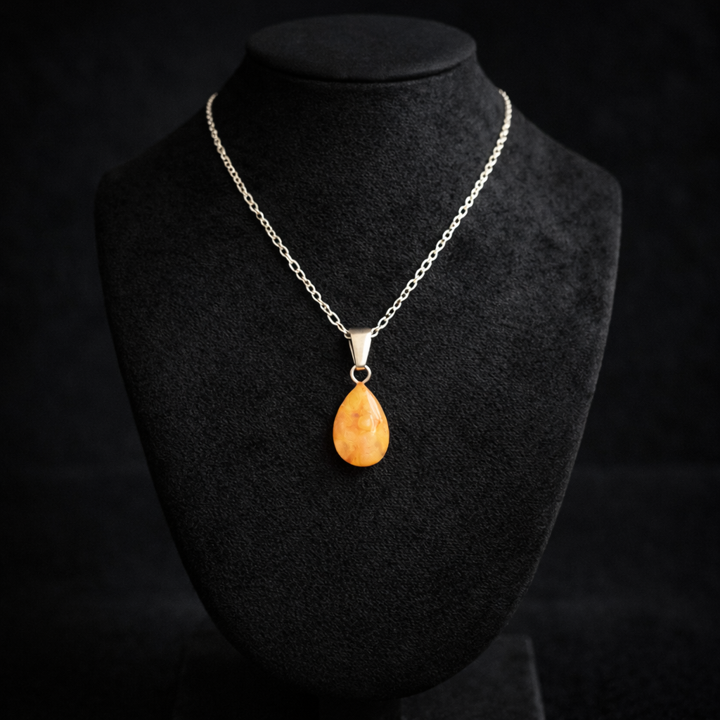 Pandantiv tip Jad Galben – imitatie