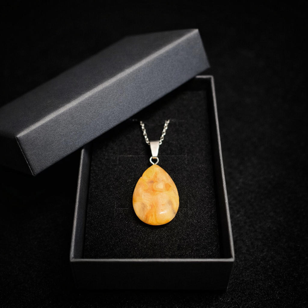 Pandantiv tip Jad Galben – imitatie